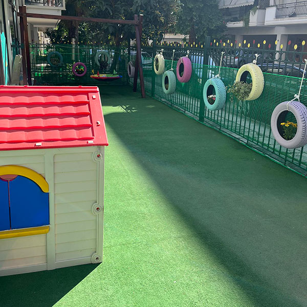 KRINOLINO MONTESSORI SCHOOL: Φωτογραφίες & Βίντεο