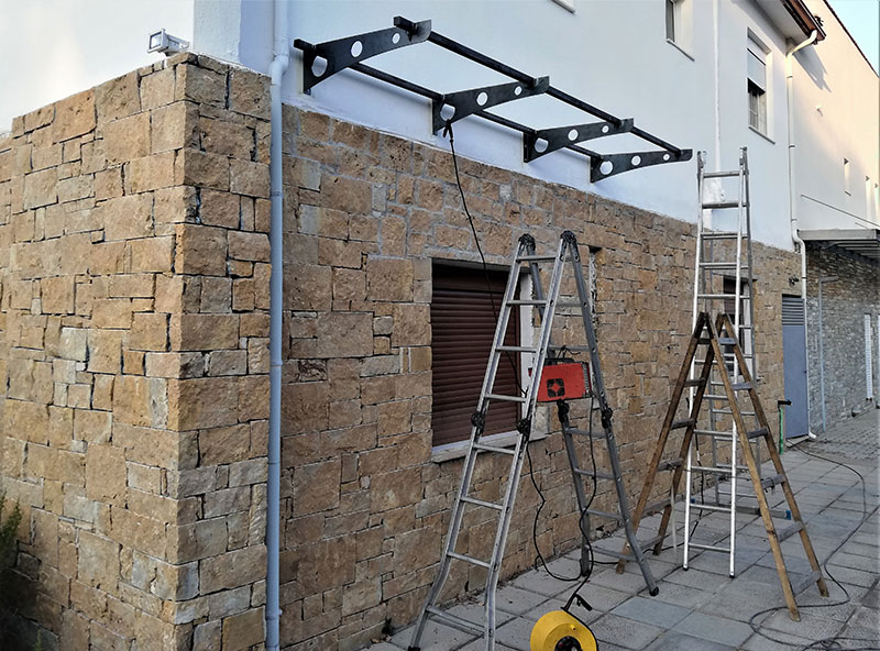 KRITIKOS METALLIKA ROLA: Φωτογραφίες & Βίντεο