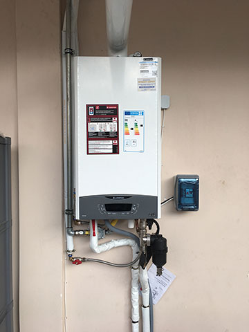 KROKOS PLUMBING & HEATING: Φωτογραφίες & Βίντεο