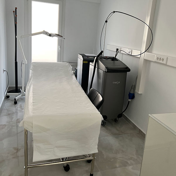 KYPRIANOU CHRISTOFIS MD: Φωτογραφίες & Βίντεο