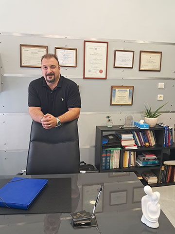 KYRIAZAKIS VASILEIOS MD, MSc, CGP: Φωτογραφίες & Βίντεο