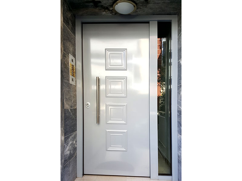 K - DOORS - ΜΠΑΛΤΑΣ ΚΩΝΣΤΑΝΤΙΝΟΣ: Φωτογραφίες & Βίντεο