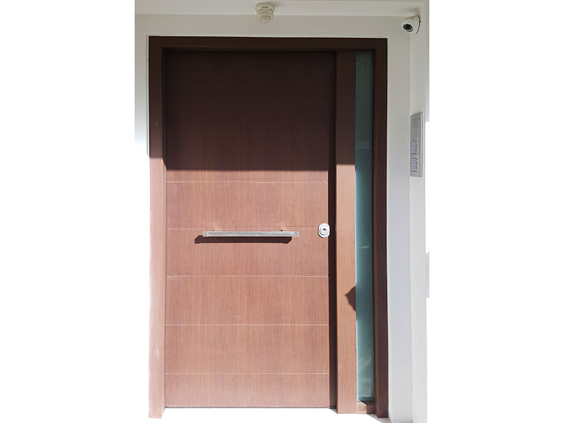 K - DOORS - ΜΠΑΛΤΑΣ ΚΩΝΣΤΑΝΤΙΝΟΣ: Φωτογραφίες & Βίντεο