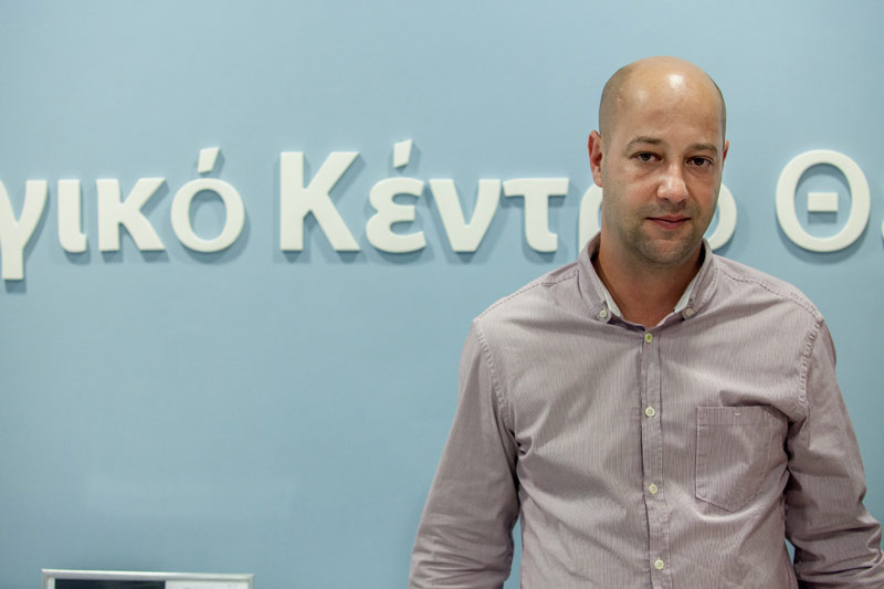 ΛΑΜΠΑΝΑΡΗΣ ΑΠΟΣΤΟΛΟΣ: Φωτογραφίες & Βίντεο