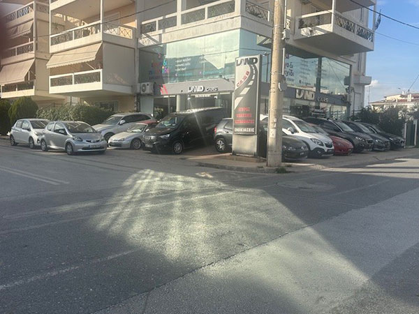 LAND CARS: Φωτογραφίες & Βίντεο