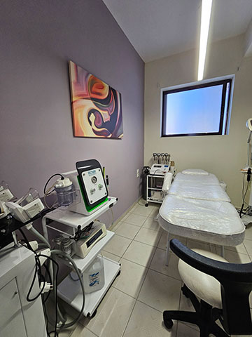 LASER DERMA MED: Φωτογραφίες & Βίντεο