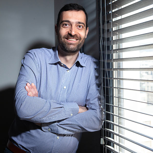 ΛΑΖΑΡΙΔΗΣ ΝΙΚΟΛΑΟΣ MD, MSc, PhD: Φωτογραφίες & Βίντεο