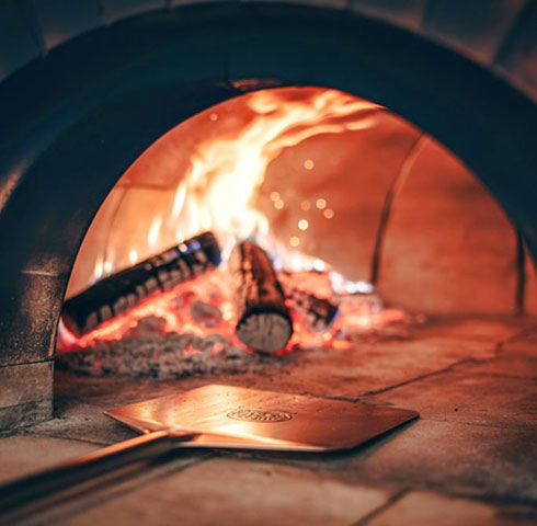 LA FUEGO: Φωτογραφίες & Βίντεο