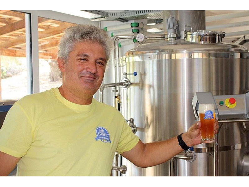 LEVANTE BEER: Φωτογραφίες & Βίντεο