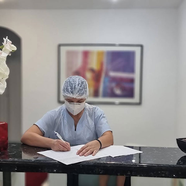 ΛΕΒΕΝΤΗ ΧΡΥΣΑΝΘΗ - DENTAL CARE: Φωτογραφίες & Βίντεο