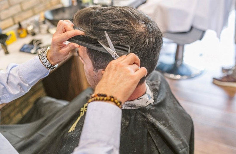 LE BARBIER D'ATHENES: Φωτογραφίες & Βίντεο
