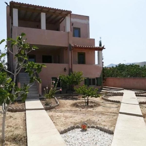 Συγκρότημα προς πώληση, Αίγινα, Μαραθώνας