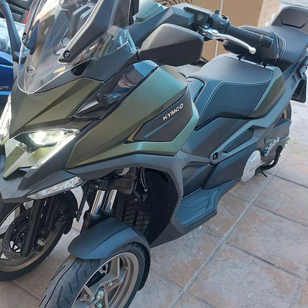 LOUROS LD MOTO: Φωτογραφίες & Βίντεο