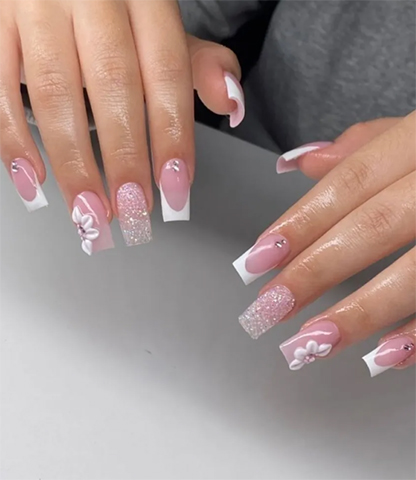 LUXURY NAILS: Φωτογραφίες & Βίντεο