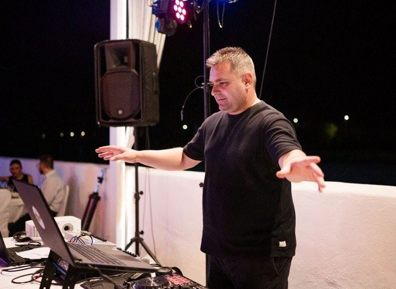 O Χρήστος Σούρρας
