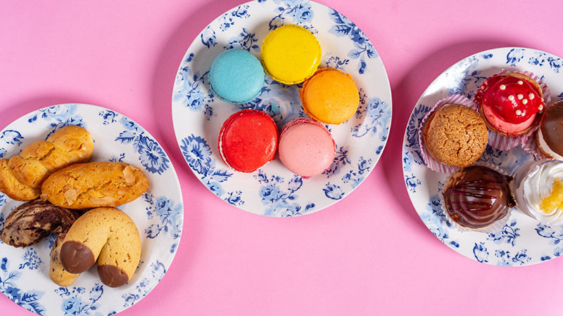 MACARON: Φωτογραφίες & Βίντεο