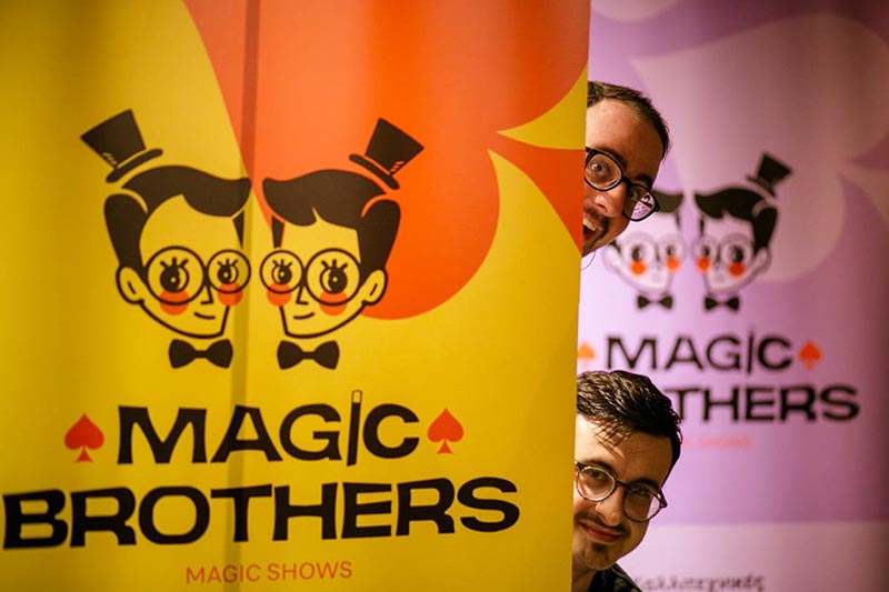 MAGIC BROTHERS: Φωτογραφίες & Βίντεο