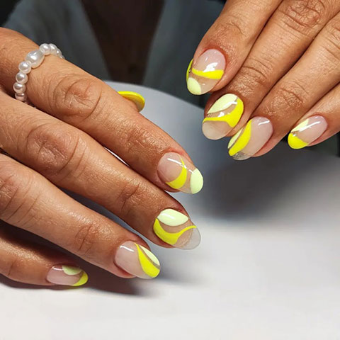 MAGNIFIQUE NAILS & BEAUTY: Φωτογραφίες & Βίντεο