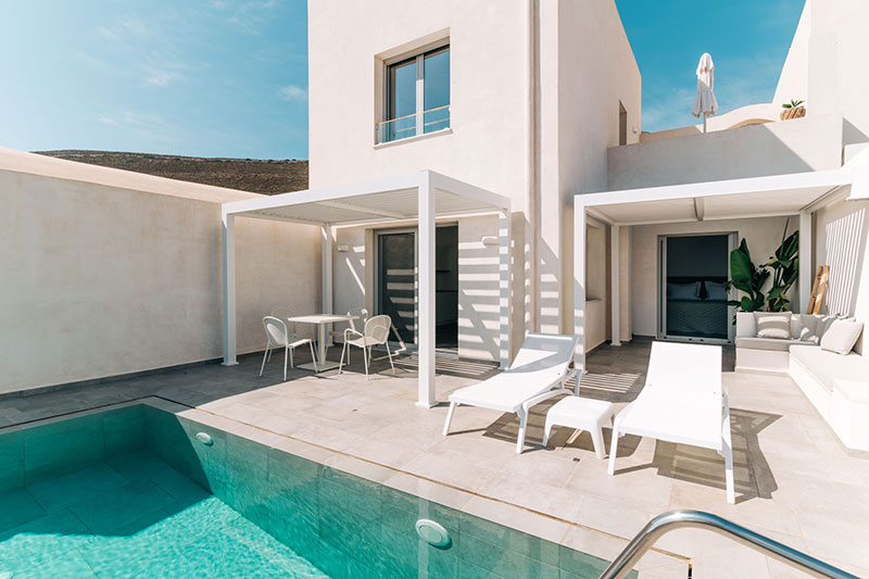 MAKRIKYTHERA LUXURY SUITES: Φωτογραφίες & Βίντεο