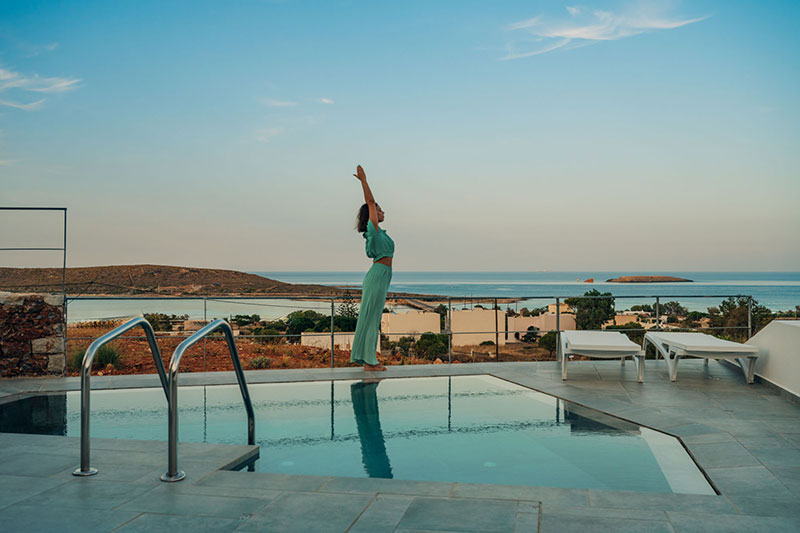MAKRIKYTHERA LUXURY SUITES: Φωτογραφίες & Βίντεο