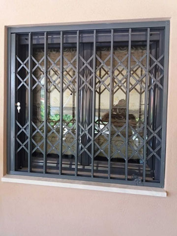 MALTAS AUTOMATIC DOORS: Φωτογραφίες & Βίντεο