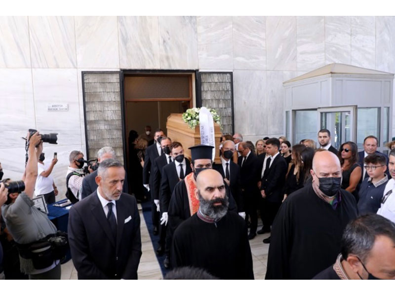 MANDELENIS MICHAIL: Φωτογραφίες & Βίντεο