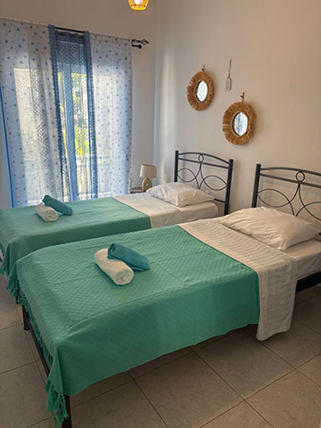 MARGARET CLEANING SERVICE: Φωτογραφίες & Βίντεο