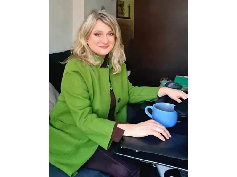 MARIJANA MILUNOVIC: Φωτογραφίες & Βίντεο