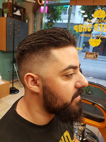 MARINA'S BARBER SHOP: Φωτογραφίες & Βίντεο