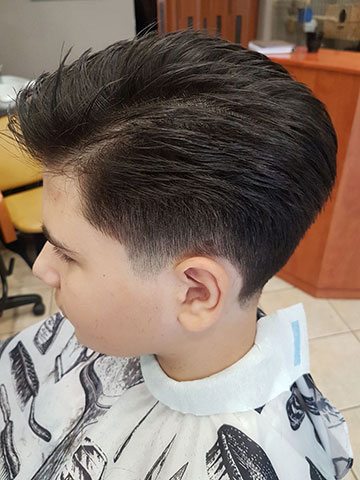 MARINA'S BARBER SHOP: Φωτογραφίες & Βίντεο
