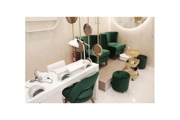 MARIS FURNITURE: Φωτογραφίες & Βίντεο