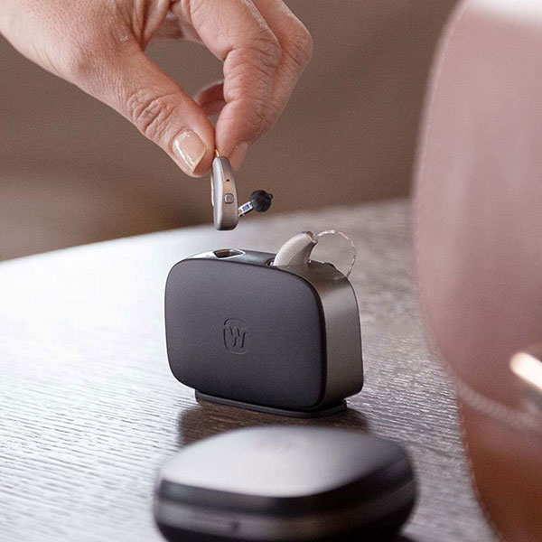 Moment Sheer hearing aids
