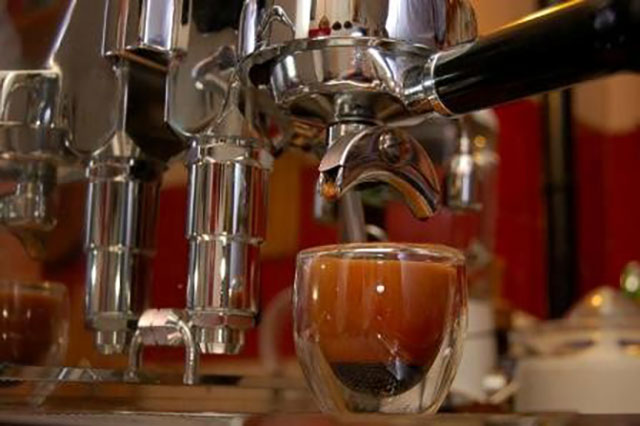 MASTER COFFEE: Φωτογραφίες & Βίντεο