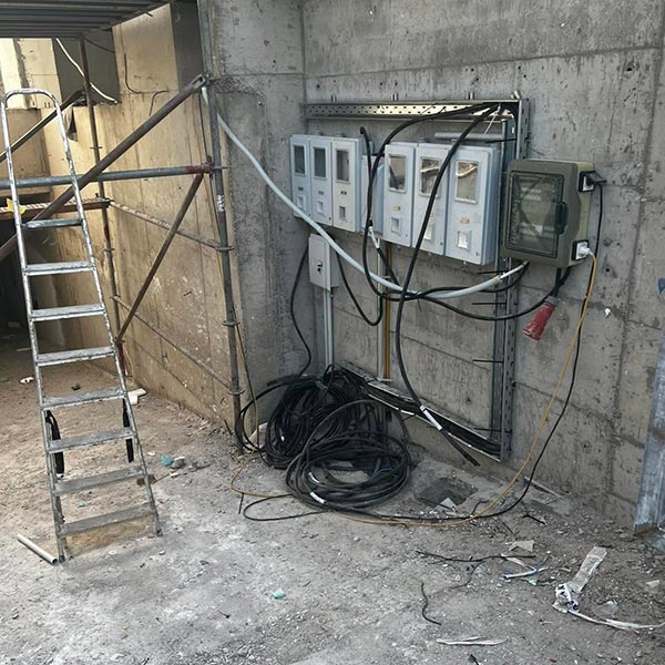 MASTER ELECTRICIAN GENERAL CONSTRACTOR: Φωτογραφίες & Βίντεο