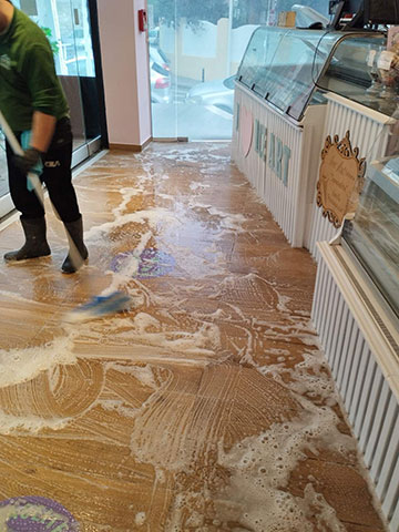 MASTER OF CLEAN - LACKA DRITAN: Φωτογραφίες & Βίντεο