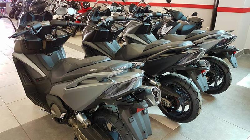 MATAKOS MOTORS: Φωτογραφίες & Βίντεο