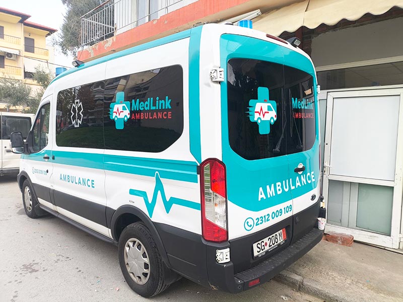 MEDLINK AMBULANCE: Φωτογραφίες & Βίντεο