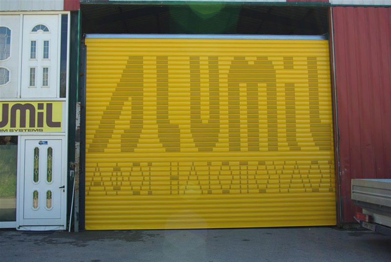 Δημιουργία λογοτύπου πάνω στα ρολά