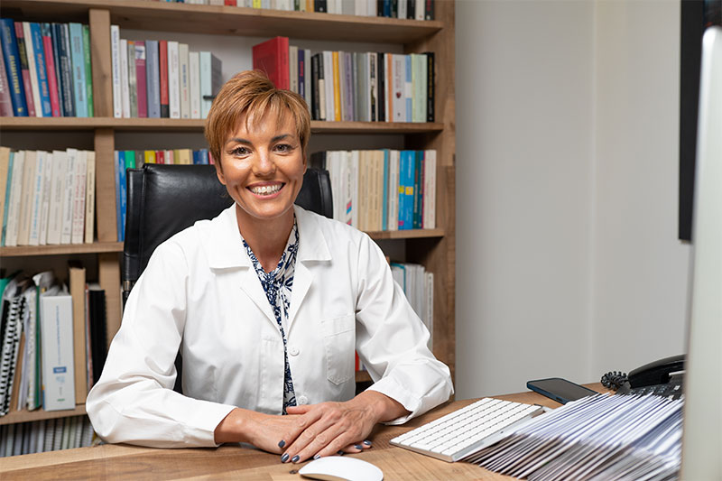 ΜΕΡΕΝΤΙΤΗ ΒΑΣΙΛΚΑ MD, PhD: Φωτογραφίες & Βίντεο