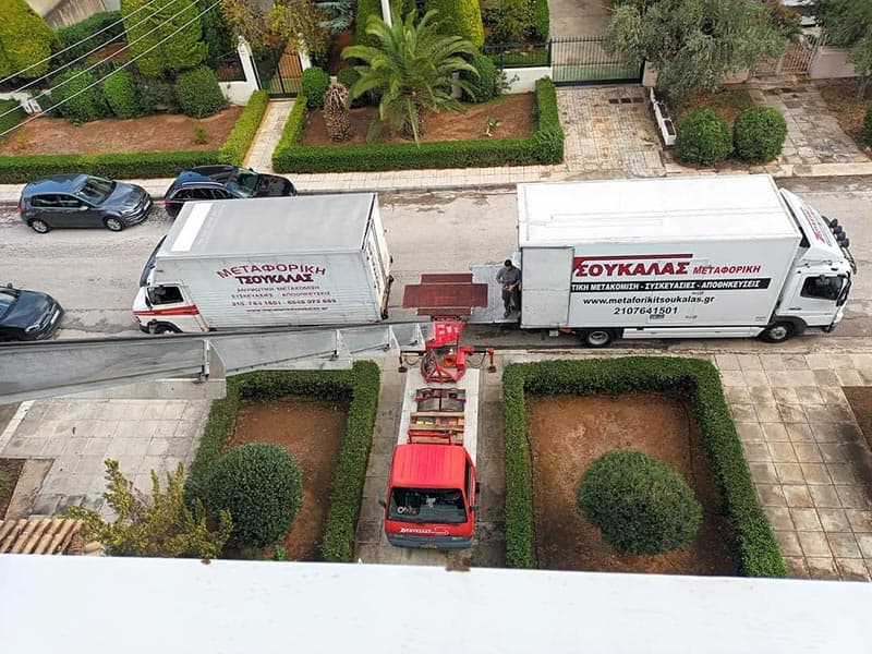 ΜΕΤΑΦΟΡΙΚΗ ΤΣΟΥΚΑΛΑΣ: Φωτογραφίες & Βίντεο