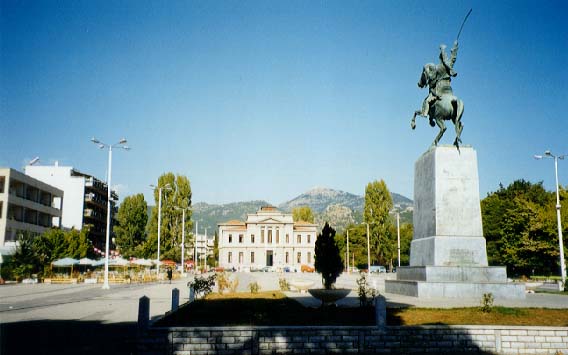 METAFORIKOS SYNETAIRISMOS RADIO TAXI O AGIOS CHRISTOFOROS: Φωτογραφίες & Βίντεο