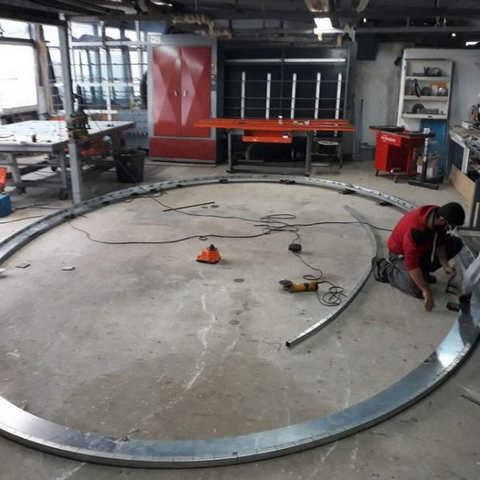 METAL CONSTRUCTION: Φωτογραφίες & Βίντεο