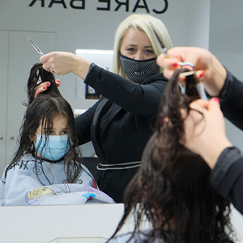 MILIORI ARETI HAIR STYLIST: Φωτογραφίες & Βίντεο