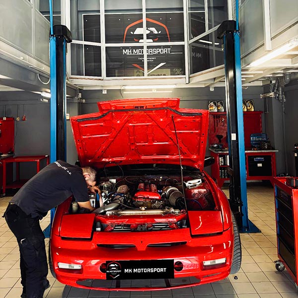 MK MOTORSPORT: Φωτογραφίες & Βίντεο