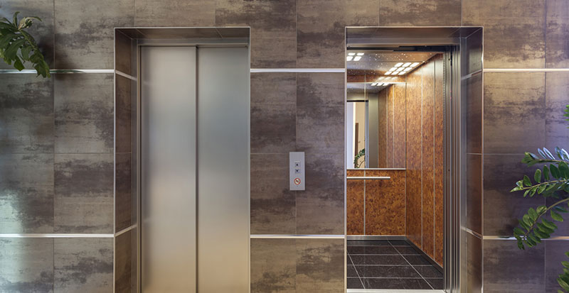 MODEL ELEVATORS: Φωτογραφίες & Βίντεο