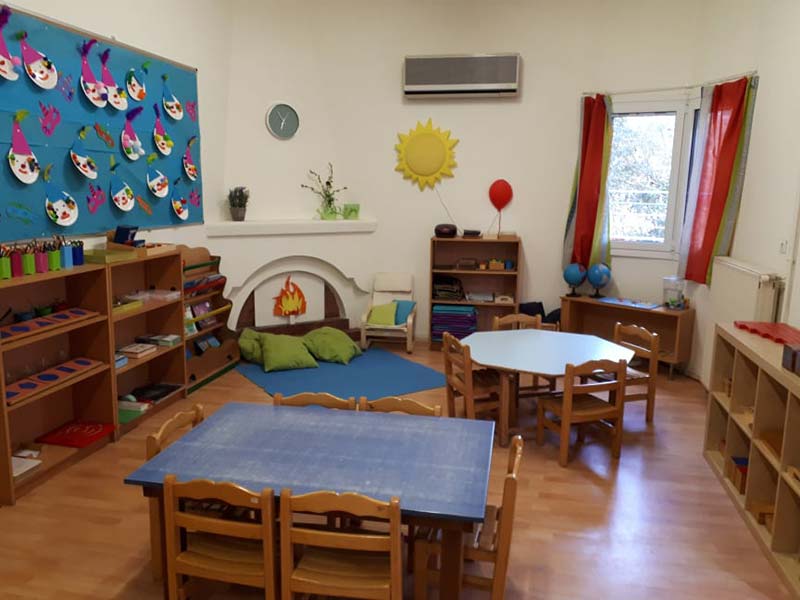 MONTESSORIANA SCHOLEIA - PAIDAGOGIKI PROTOPORIA: Φωτογραφίες & Βίντεο