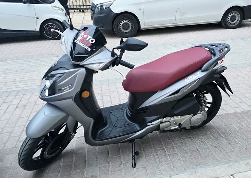 MOTO RENT ALEXANDROS: Φωτογραφίες & Βίντεο