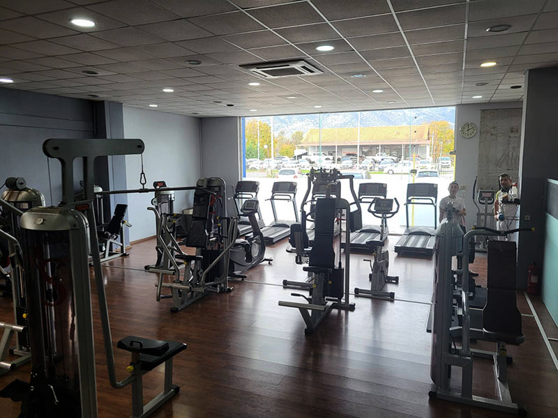 MOVE IT FITNESS CLUB: Φωτογραφίες & Βίντεο