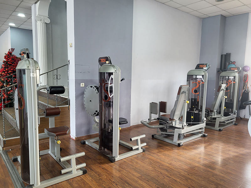 MOVE IT FITNESS CLUB: Φωτογραφίες & Βίντεο