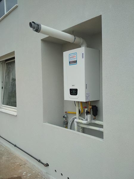 MY GAS ΜΠΕΣΛΕΜΕΣ ΚΩΝΣΤΑΝΤΙΝΟΣ: Φωτογραφίες & Βίντεο